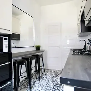 Standard By Hi5 - Rákóczi 23 Apartament